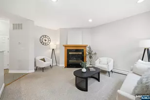 13 Oakwood Ct, Cedar Grove, NJ 07009 - Photo 18
