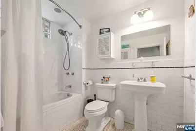 58 Hudson Street, Little Falls Township, NJ 07424 - Photo 28