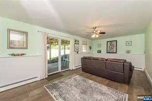 45 Erie Ave, Midland Park, NJ 07432 - Photo 30