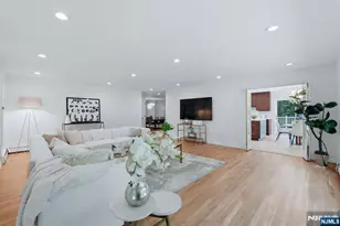 97 Lawrence Pkwy, Tenafly, NJ 07670 - Photo 8