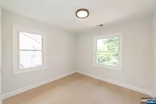 40 Brighton Ave, Bloomfield, NJ 07003 - Photo 14
