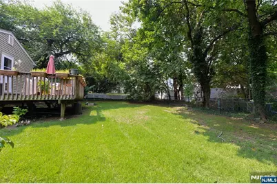 10 Ackerman Avenue, Emerson, NJ 07630 - Photo 22