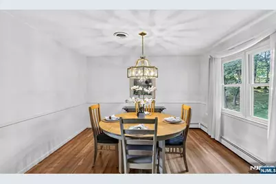 13 Friar Way, Wayne, NJ 07470 - Photo 8