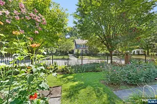 125 Hawthorne Ave, Glen Ridge, NJ 07028 - Photo 34