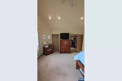 616 Hackensack Street, Carlstadt, NJ 07072 - Photo 22