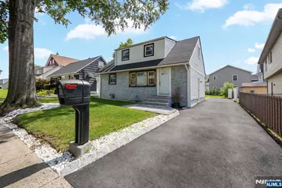 5 Briar Lane, Nutley, NJ 07110 - Photo 2