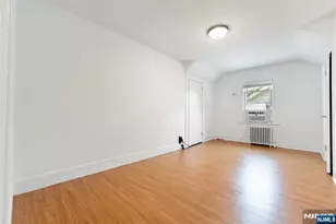 18 Winfield St, West Orange Township, NJ 07052 - Photo 22