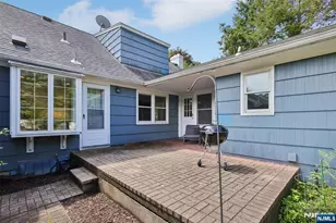 251 Brookmere Ct, Ridgewood, NJ 07450 - Photo 24