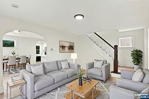 64 E Almira St, Bloomfield, NJ 07003 - Photo 4