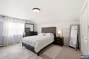 640 New York Ave, Lyndhurst Township, NJ 07071 - Photo 16