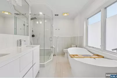 14 Valley Place, Edgewater, NJ 07020 - Photo 22