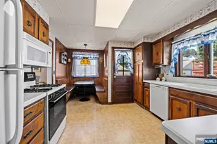 20 Woodside Terrace, West Orange Township, NJ 07052 - Photo 18