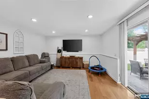 20 Arnold Dr, Parsippany, NJ 07054 - Photo 38