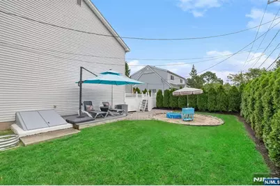 663 Plympton Street, New Milford, NJ 07646 - Photo 28