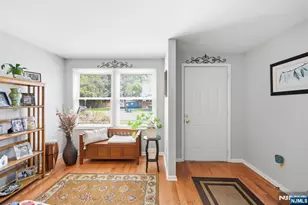 15 Orchard St, Bloomingdale, NJ 07403 - Photo 6