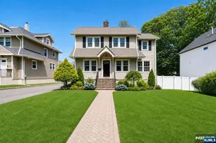 281 W Englewood Ave, Teaneck Township, NJ 07666 - Photo 2