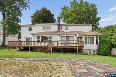 585 Churchill Road, Teaneck Township, NJ 07666 - Photo 30