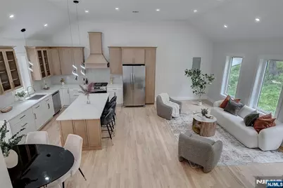 896 Union Valley Road, West Milford, NJ 07480 - Photo 2