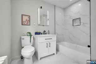 9 Byrne, Hackensack, NJ 07601 - Photo 26