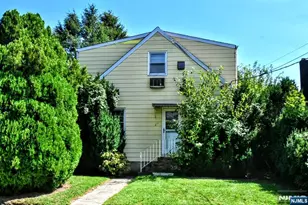 27 Hillcrest Ave, Lodi, NJ 07644 - Photo 28