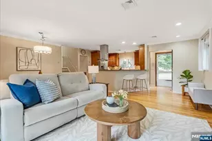 119 Squire Hill Rd, Montclair, NJ 07043 - Photo 6