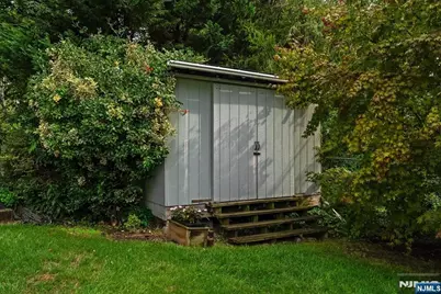 119 Squire Hill Road, Montclair, NJ 07043 - Photo 26