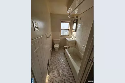 23 Elm Street, West Orange Township, NJ 07052 - Photo 12