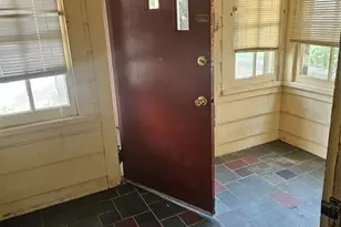 23 Elm St, West Orange Township, NJ 07052 - Photo 2