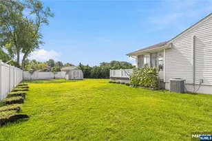 112 Sand Rd, Fairfield, NJ 07004 - Photo 30