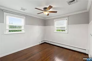 112 Sand Rd, Fairfield, NJ 07004 - Photo 14