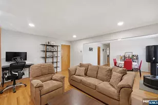 1135 Stonewall Ln, Secaucus, NJ 07094 - Photo 32