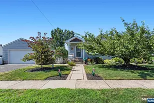 5 Corsi Rd, Bloomfield, NJ 07003 - Photo 2