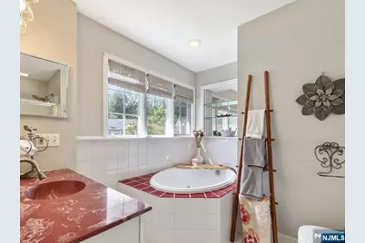 30 Laurel Drive, Wayne, NJ 07470 - Photo 14