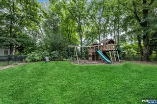 200 Katherine Rd, Ridgewood, NJ 07450 - Photo 38