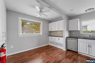 34 Cypress, Millburn, NJ 07041 - Photo 12