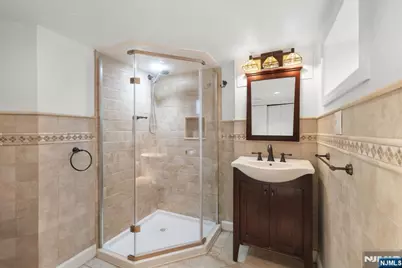 206 Spruce Street, Bloomfield, NJ 07003 - Photo 22