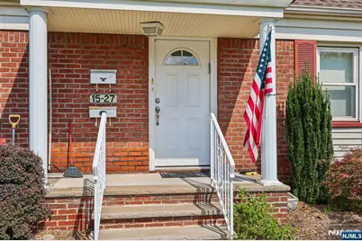 15-27 Parmelee Avenue, Fair Lawn, NJ 07410 - Photo 4