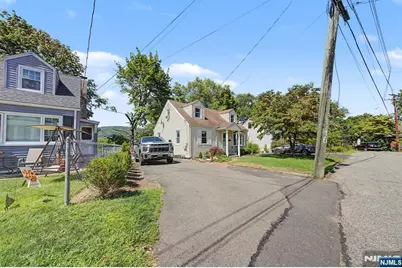 114 Warhol Avenue, Mahwah, NJ 07430 - Photo 44