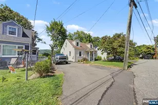 114 Warhol Ave, Mahwah, NJ 07430 - Photo 44
