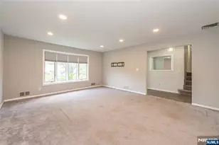 23 Urma Pl, Bloomfield, NJ 07003 - Photo 4