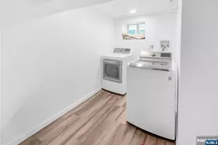 233 Clinton St, East Orange, NJ 07018 - Photo 20