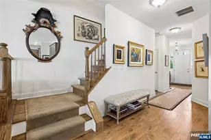 11 Hickory Ct, Cedar Grove, NJ 07009 - Photo 2