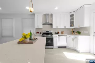 240 Keer Ave, Newark, NJ 07112 - Photo 6