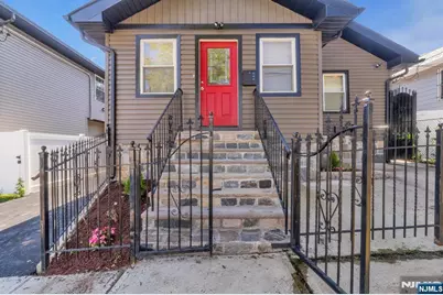 240 Keer Avenue, Newark, NJ 07112 - Photo 40