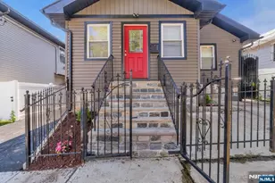 240 Keer Ave, Newark, NJ 07112 - Photo 40