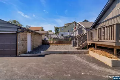 240 Keer Avenue, Newark, NJ 07112 - Photo 36