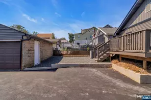 240 Keer Ave, Newark, NJ 07112 - Photo 36