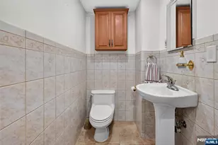 25 Normandy Dr, Wayne, NJ 07470 - Photo 32