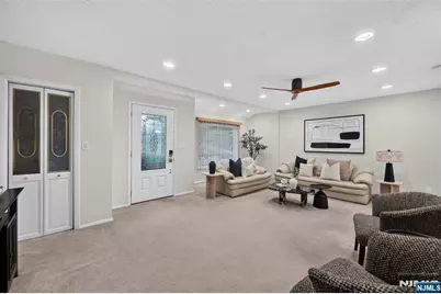 25 Normandy Drive, Wayne, NJ 07470 - Photo 6
