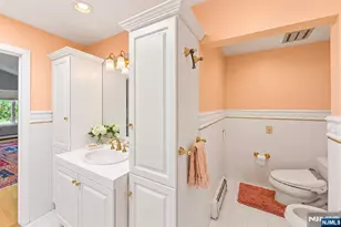 2 Sutton Pl, Englewood, NJ 07631 - Photo 36